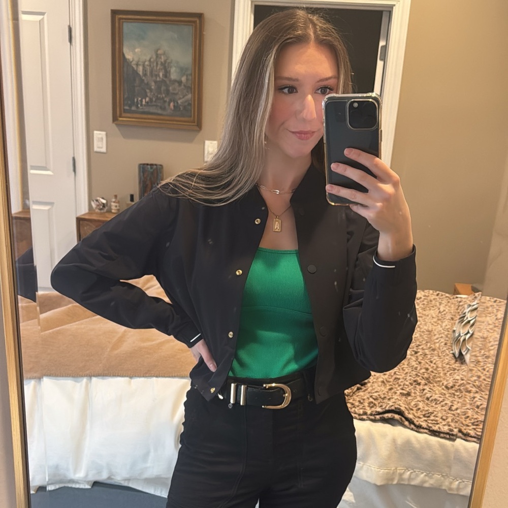 Meet your Posher, Angie